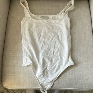 Aritzia babaton bodysuit
